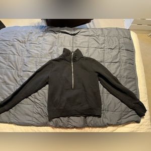 H&M Cropped half zip sweatshirt SIZE XS